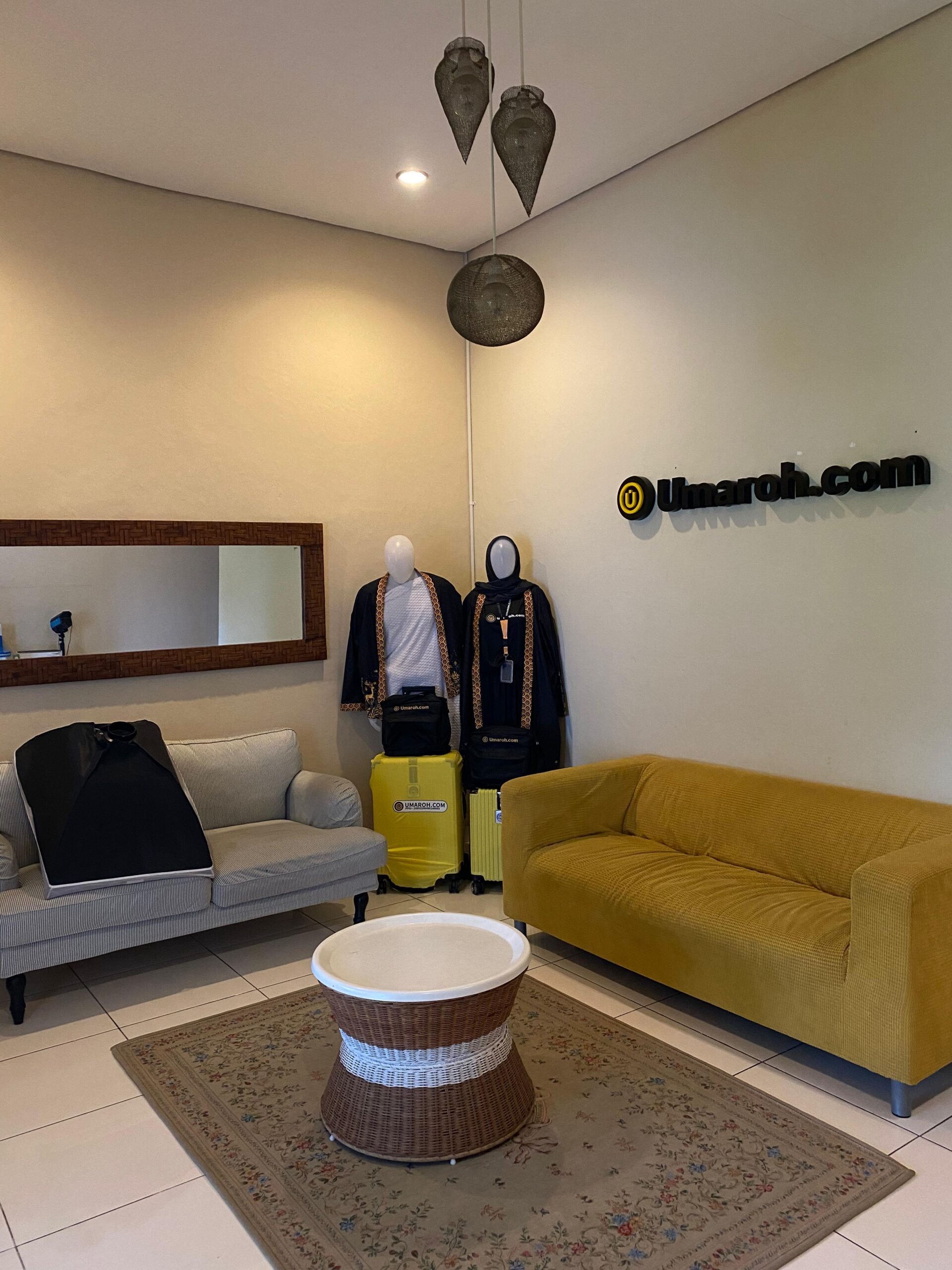 Interior Kantor Umaroh